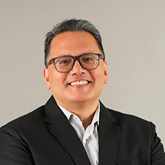 Colin Jamora