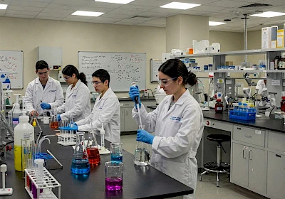 B.Sc. (Research) in Chemistry: From Pharmaceuticals to Biotech, Unlock High-paying Opportunities